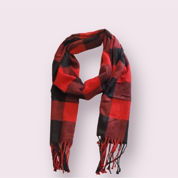 Red and Black Buffalo Plaid Wrap Scarf - Picture 8 of 10